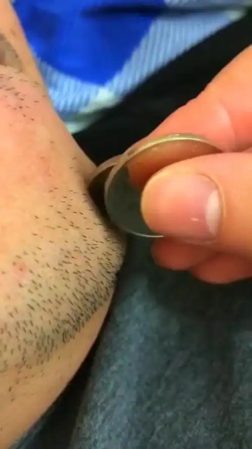 谁这样拔过胡子