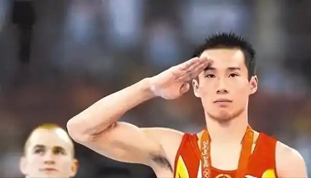 算是他的长处,他常在这个项目上拿到冠军,2008年的奥运会,肖钦再次在