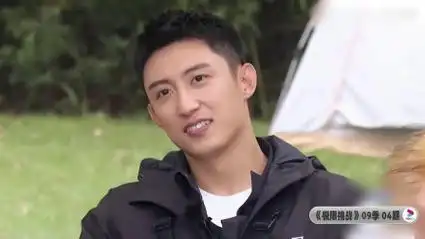 龚俊岳云鹏挑战对视不眨眼,笑点来的猝不及防