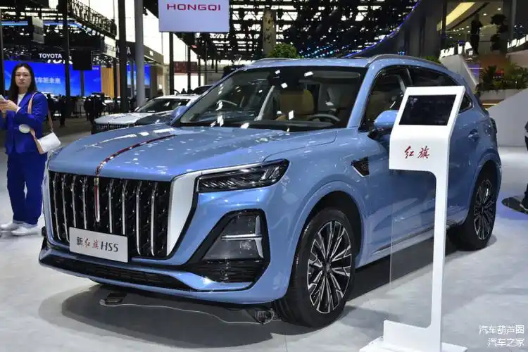 新红旗hs5详解:上能与豪华比品质,下能与合资刚价格