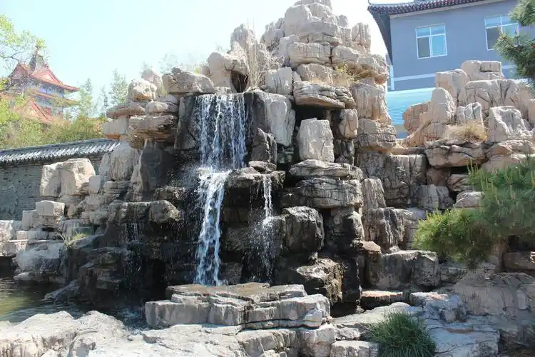 假山鱼池在院子哪个方位好