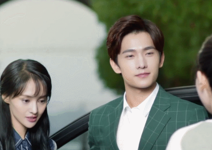 杨洋gif郑爽gif微微一笑很倾城gif