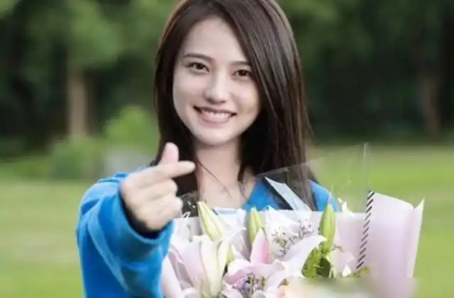 粉,后又出演《城池营垒》,却因加戏败坏人缘|马思纯|白敬亭_网易订阅