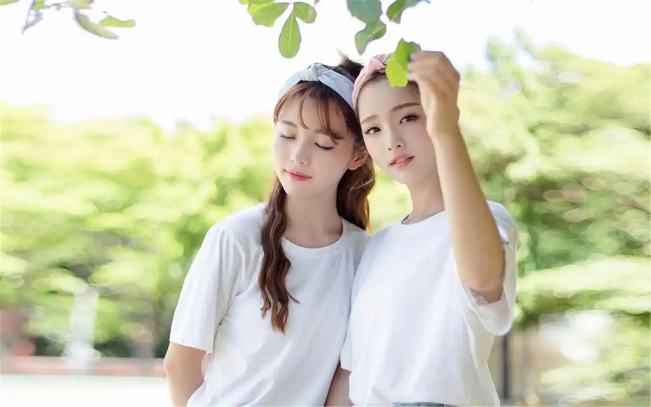 好闺蜜清新系美女写真高清桌面壁纸图片下载高清大图预览1920x1200