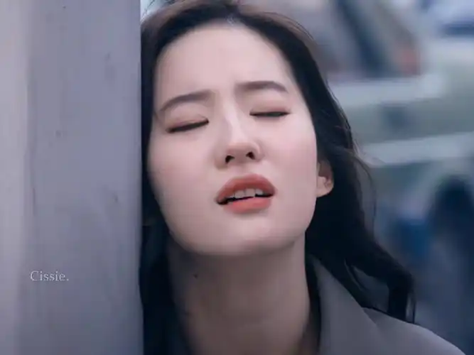 怎么会有人哭都哭的那么美啊!#刘亦菲 #一眼沦陷 #绝美[鼓掌]