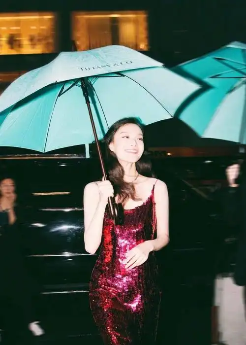 嚯倪妮这该死的魅力