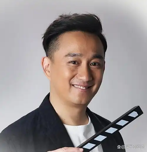 黄磊追到孙莉时她才17岁开始不明白看清大学旧照后瞬间就懂了