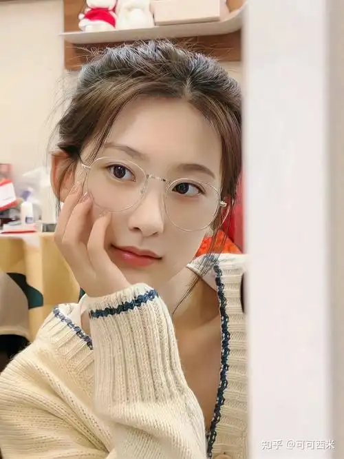 戴眼镜对一个人的颜值影响有多大? - 知乎