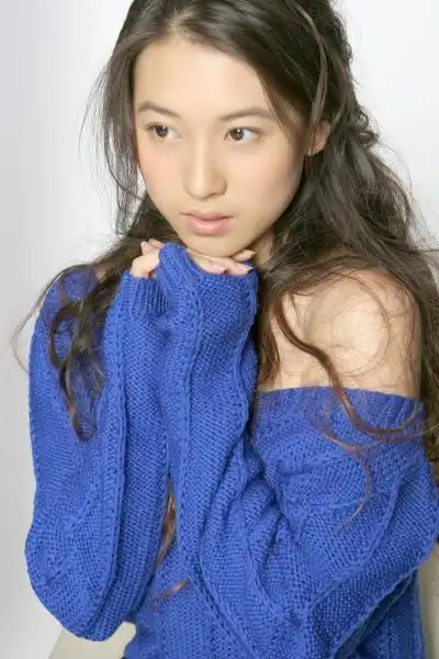 "夏雪"宁丹琳 清纯女孩温柔性感总相宜(组图)