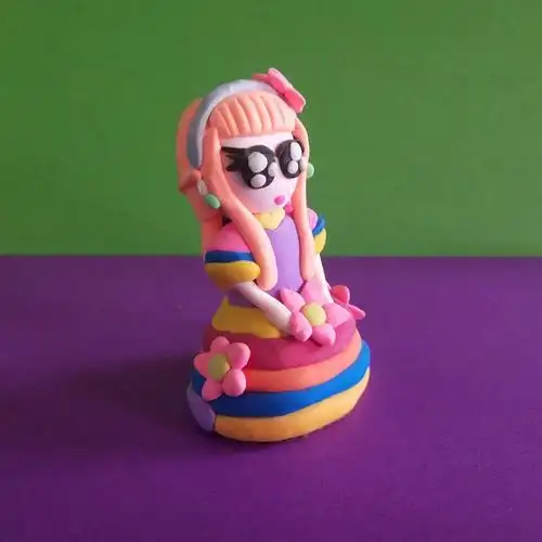 大庆兰德学校分校.学生粘土手工作品系列(四)人物