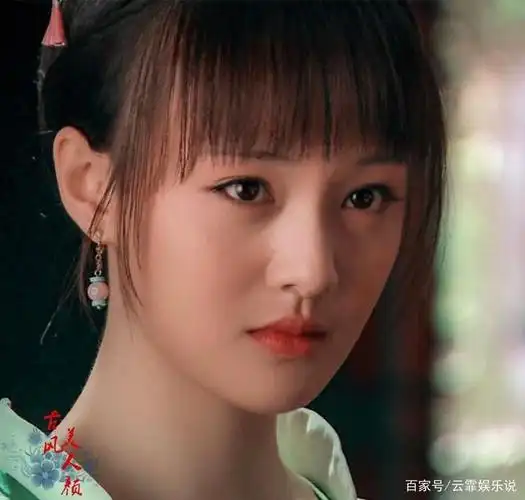 郑爽:清新灵动的古装美女,美图欣赏