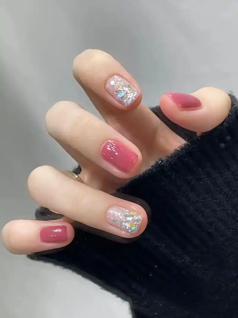 温柔显白短指甲美甲合集 谁是你的心头爱!#夏日美甲 #抖音网 - 抖音