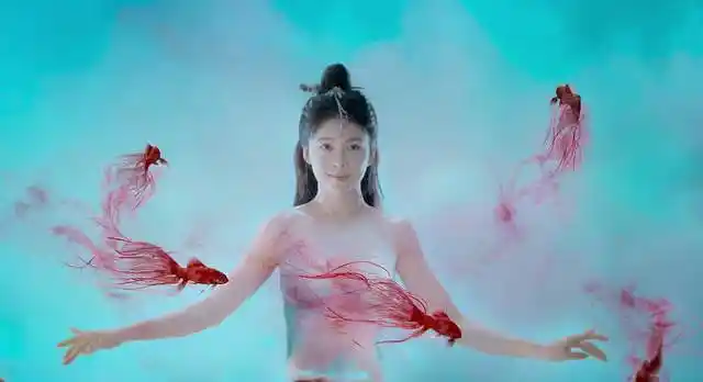 赵樱子古装yyds演绎美人鱼拿捏纯欲风撩人于无形