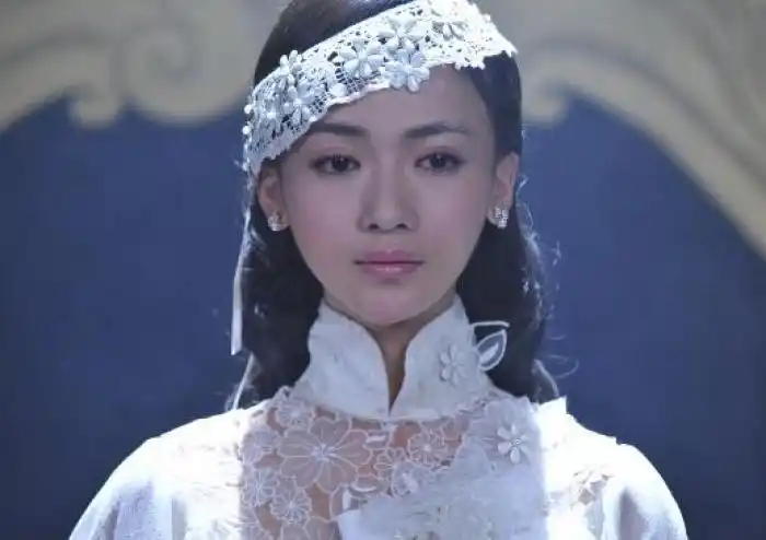 烽火佳人 青萍/红羽 吴谨言