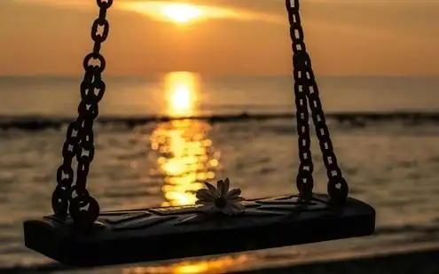 摄影让人回忆的秋千唯美意境头像分享!