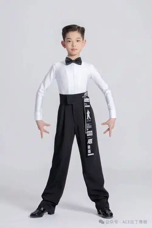 男孩跳"拉丁舞"太惊艳,气质非凡