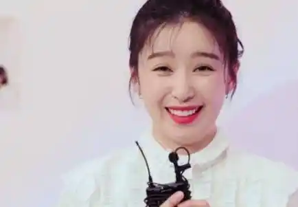 给陈伟霆打电话不接,给张子枫发微信却发现已被删_阚清子_网友_电影