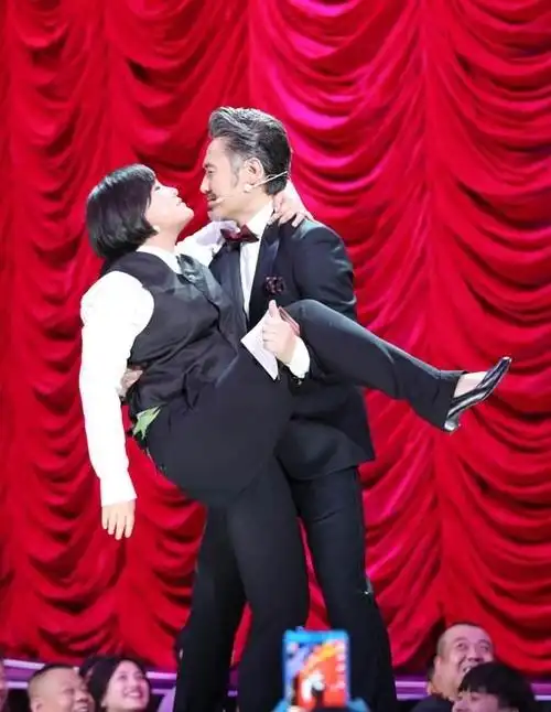 细数女汉子贾玲曾经撩过的男神!