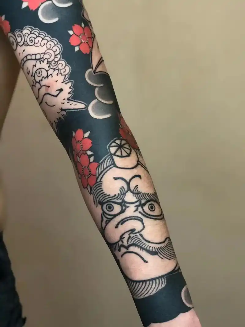 黑#花臂 #唐龙纹身#老传统#金课程 - 抖音