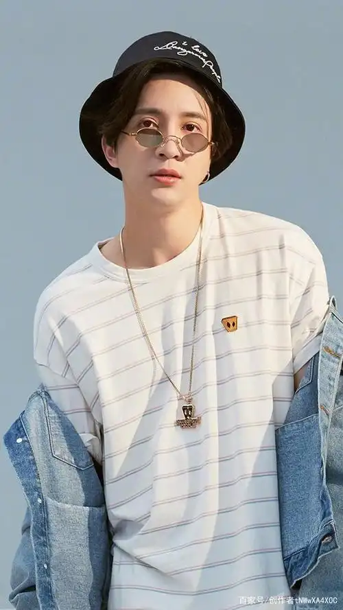 最帅男神"薛之谦",用音乐感动你的心灵!