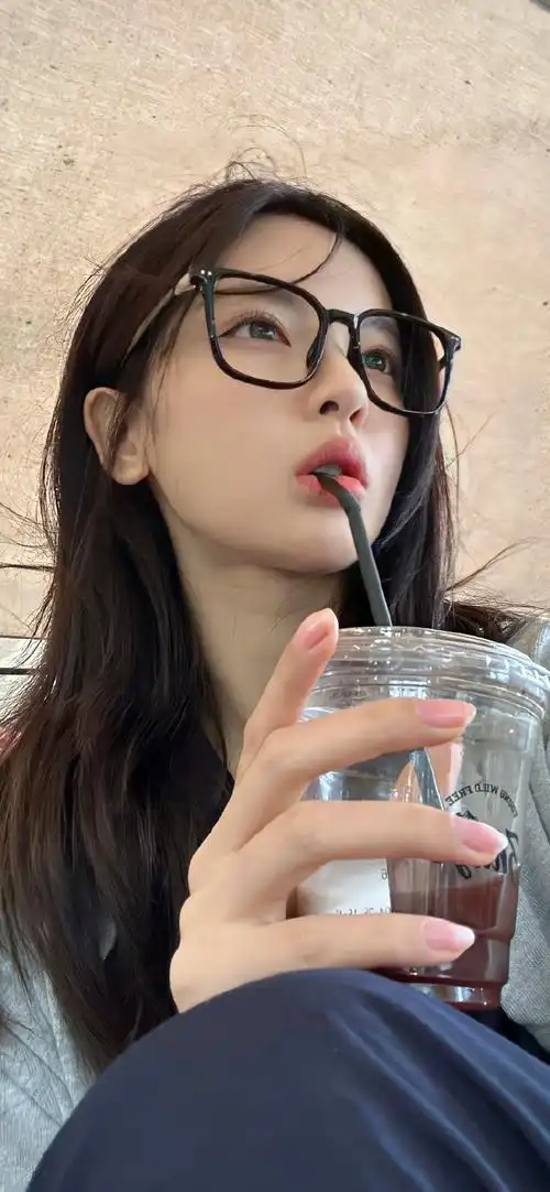 杨超越壁纸 大放送💕