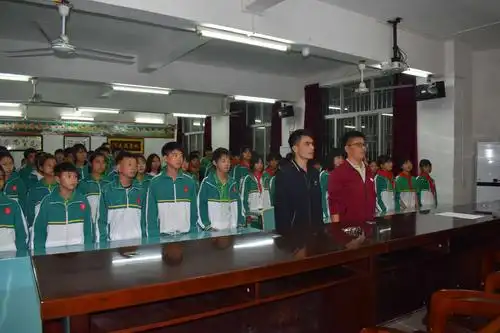 大衙中学举行"勿忘国耻,铭记历史! 强我中华,砥砺前行!