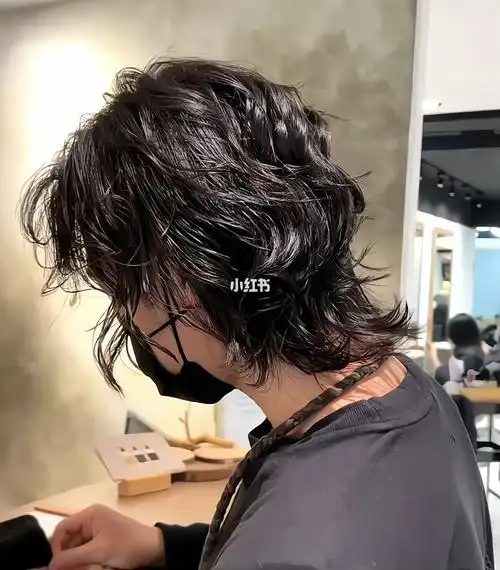 男生长发日系卷发分享