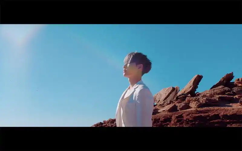 张艺兴第三张个人专辑全球发行 梦不落雨林mv大制作堪比奇幻电影