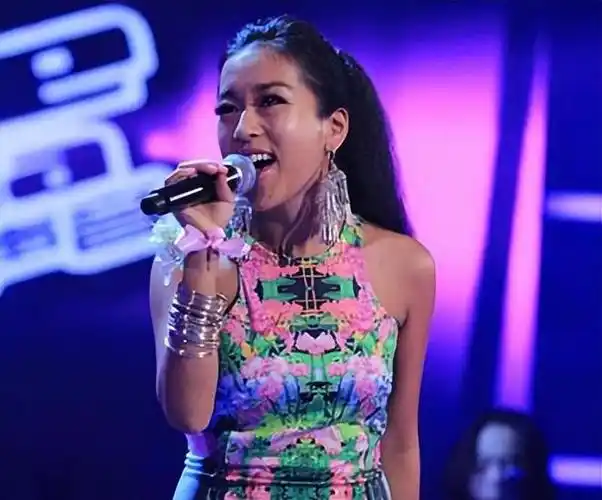 事实证明了"黑美人"吉克隽逸,在"自毁前程"的道路上越走越远