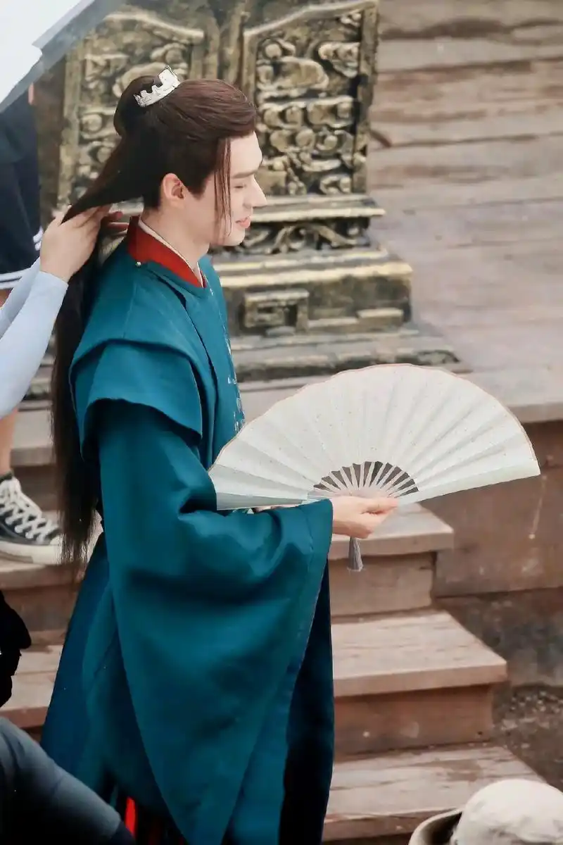 山河令  #阿湘 "你就不怕我哪天疯起来,把你也宰了""你 - 抖音