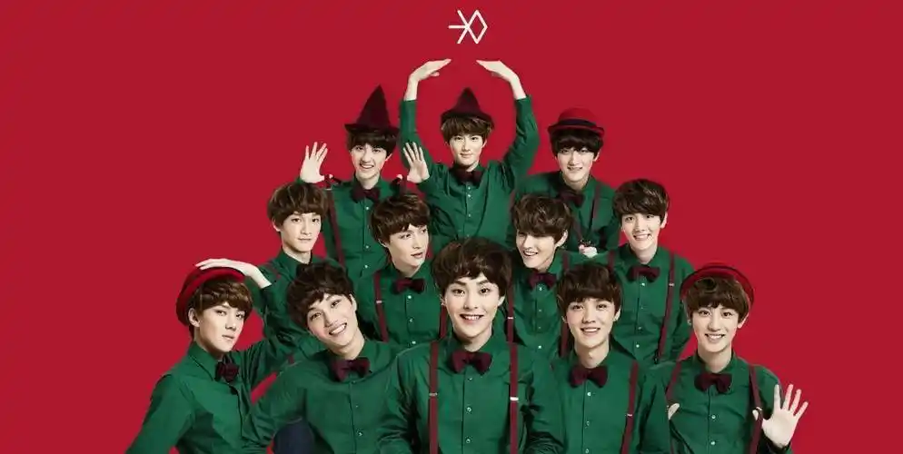 《初雪》是男团exo于2013年发布的冬季专辑《miracleindecember(十二