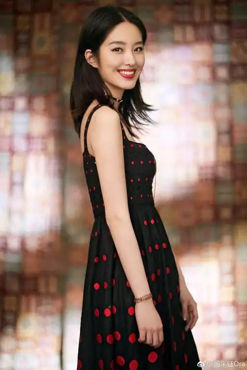 杨采钰 - 堆糖,美图壁纸兴趣社区