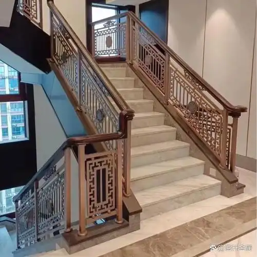 别墅楼梯扶手的应用美感