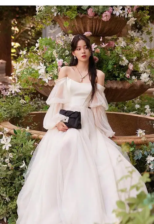 欧阳娜娜明星同款晚礼服2022新款生日宴会主持人礼服裙一字肩婚纱