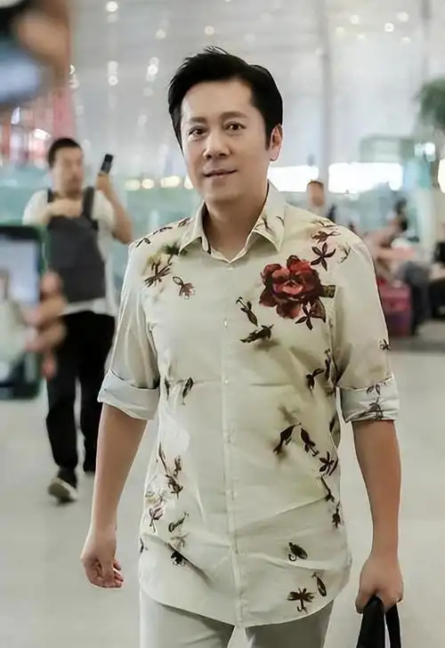 56岁的蔡国庆,走到今天该怪谁呢?成于音乐,"败"于自己