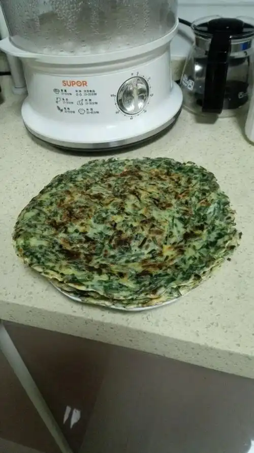 韭菜饼的做法_菜谱_豆果美食