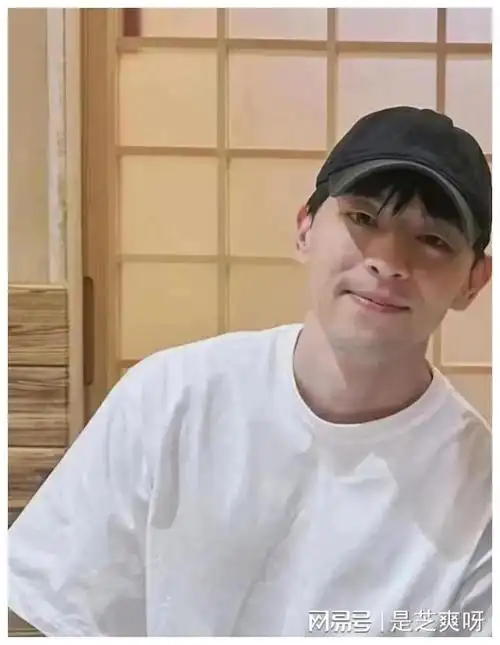 被封杀一年后,邓伦到三线小县城接商务合作,面容消瘦露尖下巴!