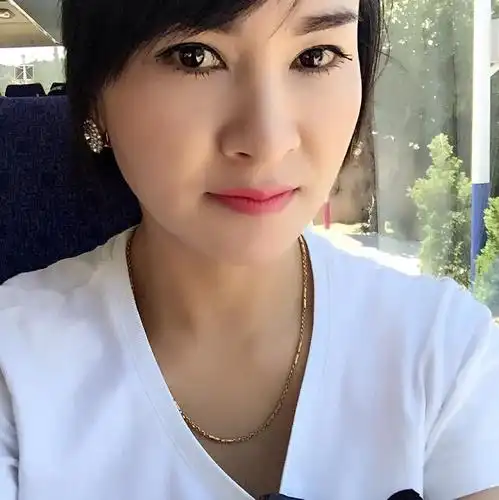 36岁未婚女征婚照片(id:87379594)_云南昆明征婚交友_珍爱网