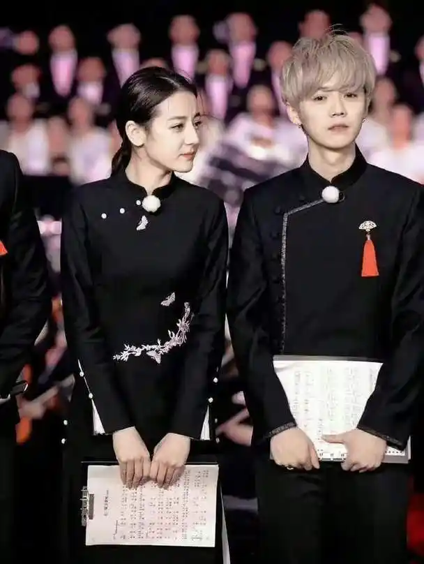 迪丽热巴无效播剧,转型受阻,《花儿与少年》或帮其回归事业巅峰|鹿晗