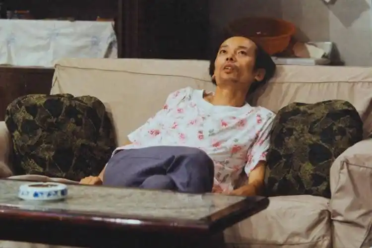 葛优发起"葛优躺"侵权案,涉案企业需赔偿874.87万余元_娱乐_法律_版权