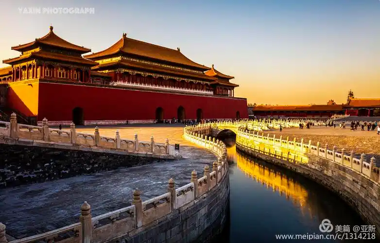 一个人的故宫从景山开始