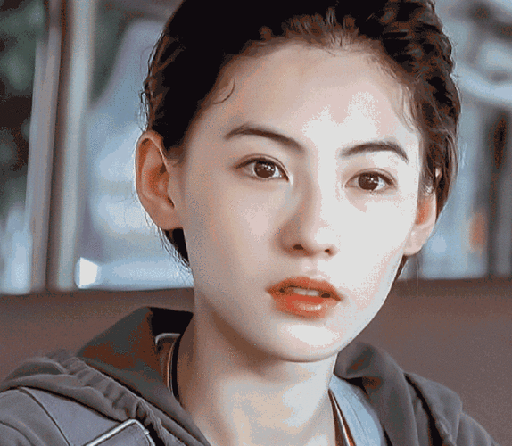 张柏芝真的可以越素越美