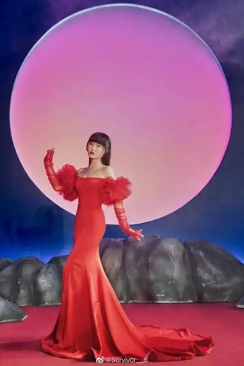 黄龄[超话]# 分享红龄配歌词:我们. 来自survivor__8 - 微博