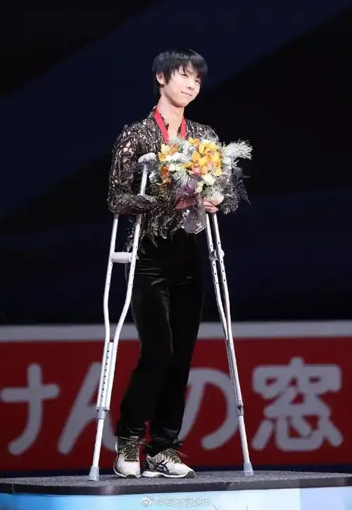 今日奇娱丨张柏芝被曝产第三胎景甜回应和蔡徐坤长得像蒋劲夫或面临15