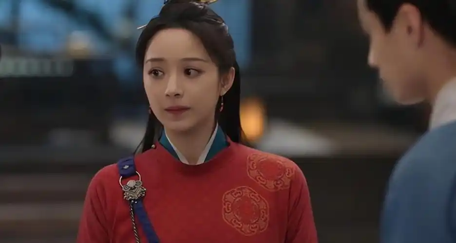 这是"眉姐姐"斓曦?怎么觉得她突然就老了十几岁?_腾讯新闻