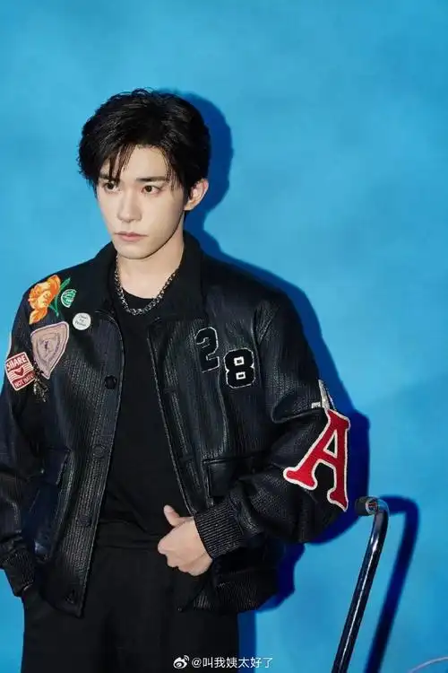 说感觉易烊千玺演戏也不怎么样,少年的你演的一般,演戏需要周冬雨带