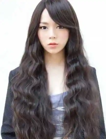 女生个性甜美烟花烫发型效果图