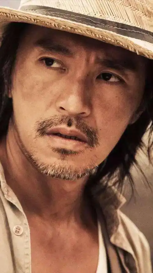 早年经历1730次播放02:26不一样的周星驰,从星仔到星爷他经历了什么?