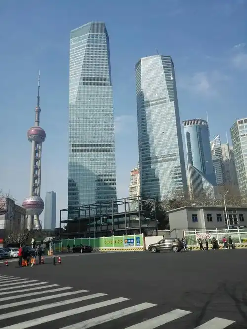 上海市浦东新区陆家嘴街道滨江大道21号正大广场