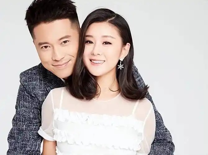 王雷和李小萌:恩爱16年无绯闻,婚后生两子,一家四口其乐融融